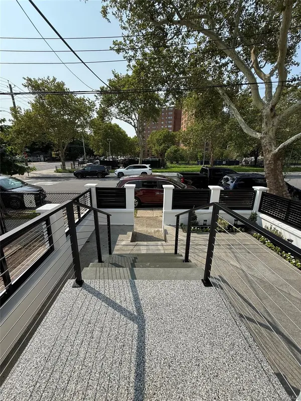 2273 Cincinnatus AVE, Bronx, NY 10473