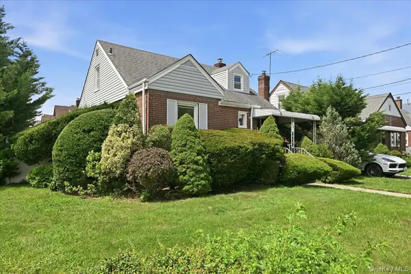 191 Nassau BLVD, New Hyde Park, NY 11040