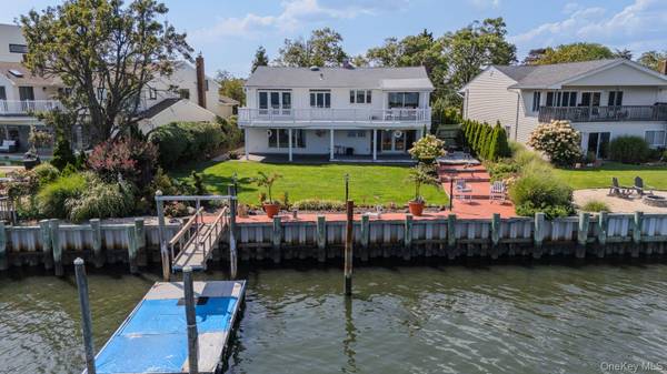 3529 Daniel CRES, Baldwin Harbor, NY 11510