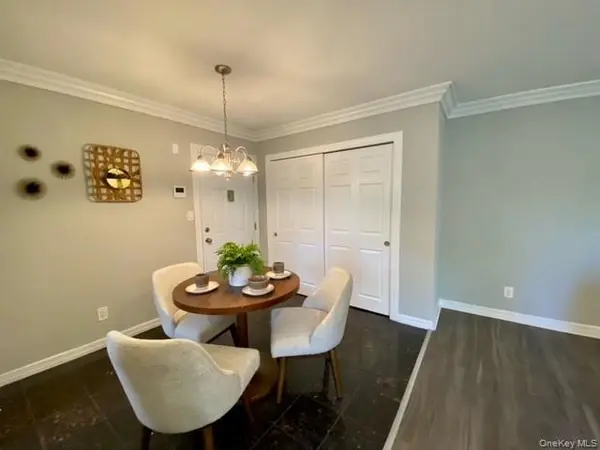 315 Robinson AVE #315-4, Patchogue, NY 11772