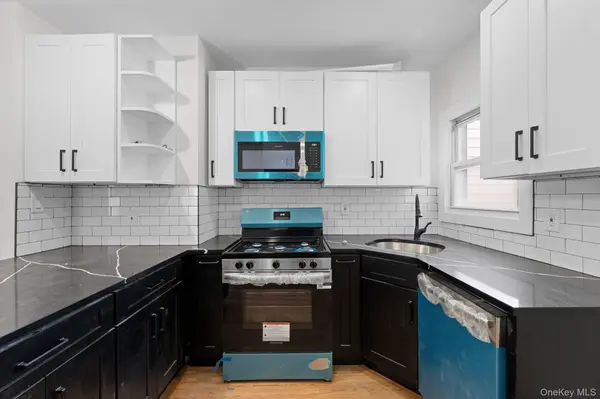 10743 128th ST, Richmond Hill, NY 11419