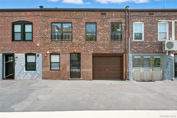 5958 69th PL, Maspeth, NY 11378
