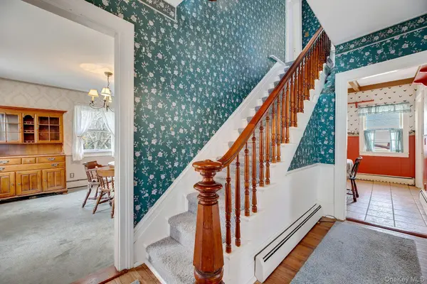 1760 Albertson LN, Greenport, NY 11944