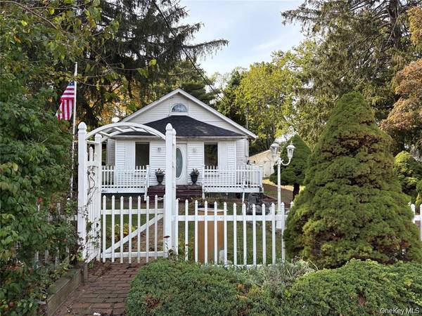 2408 Pine AVE, Ronkonkoma, NY 11779