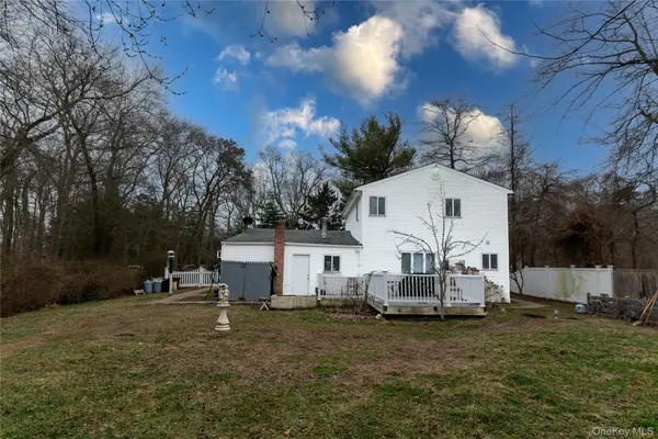 89 Sportsmen ST, Central Islip, NY 11722