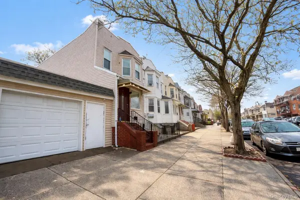 6017 80th AVE, Glendale, NY 11385