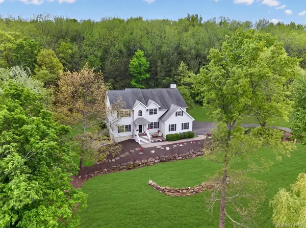 14 Sawyers Peak DR, Goshen, NY 10924