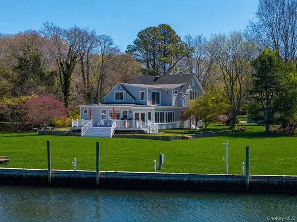 60A Union AVE, Center Moriches, NY 11934
