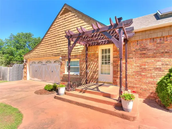 12225 SE 38th ST, Choctaw, OK 73020