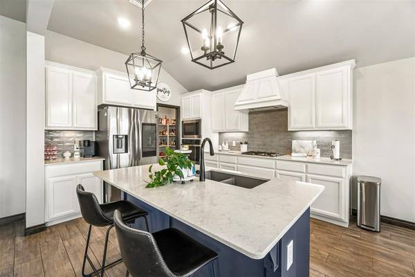 11245 NW 135th ST, Yukon, OK 73099