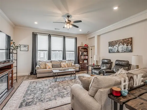 17905 Tiempo WAY, Edmond, OK 73012