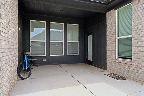 15809 Bison DR, Oklahoma City, OK 73170