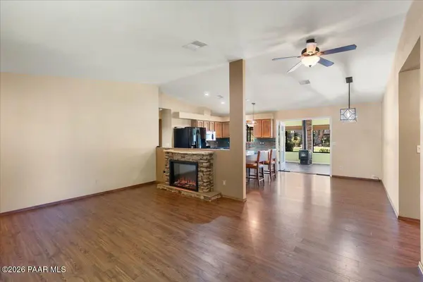 10817 E Turquoise CIR, Dewey-humboldt, AZ 86327