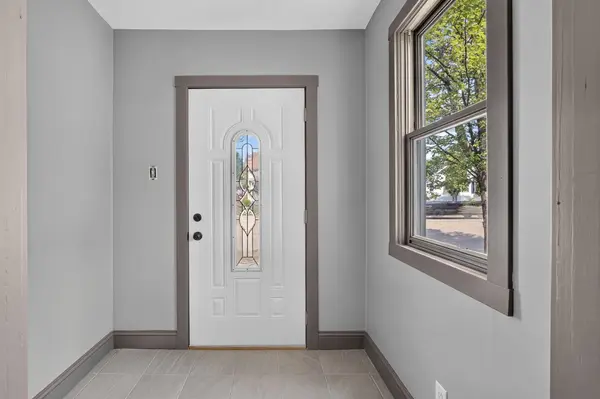 816 MARINETTE AVE, Marinette, WI 54143