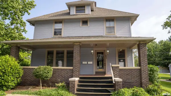 804 & 810 E JACKSON ST, Macomb, IL 61455