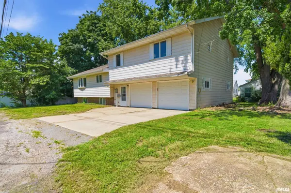 1315 PRINCE ST, Pekin, IL 61554