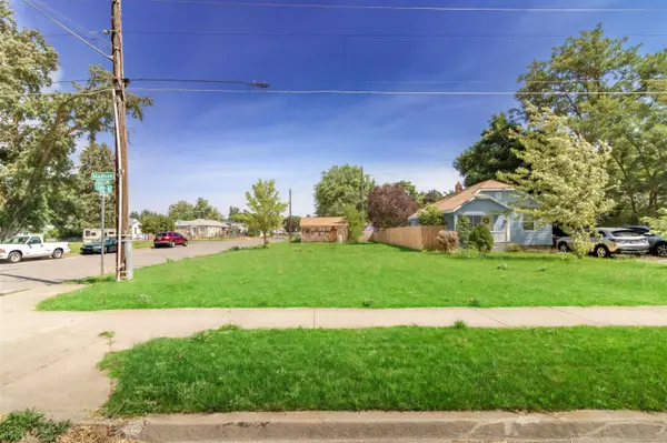 5826 N Madison St, Spokane, WA 99205