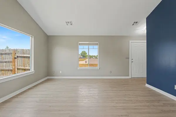 1311 E Maywood, Wichita, KS 67216