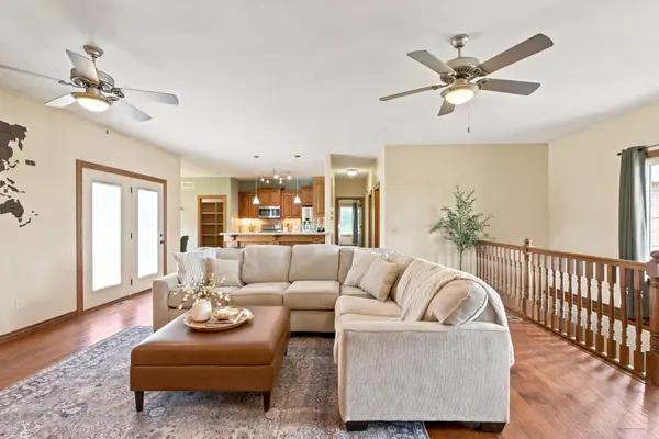 962 W 120th Ave N, Conway Springs, KS 67031-8046