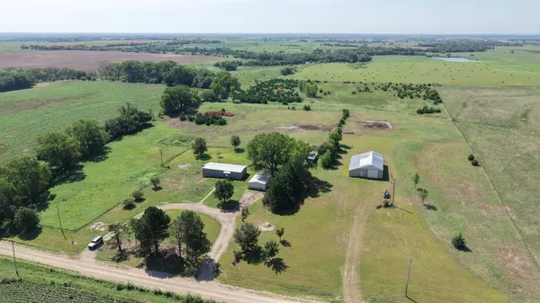 1244 2600 Ave, Abilene, KS 67410