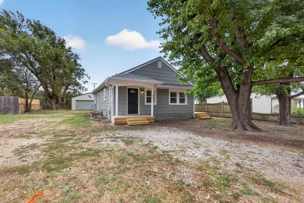 401 S Cranmer, Conway Springs, KS 67031