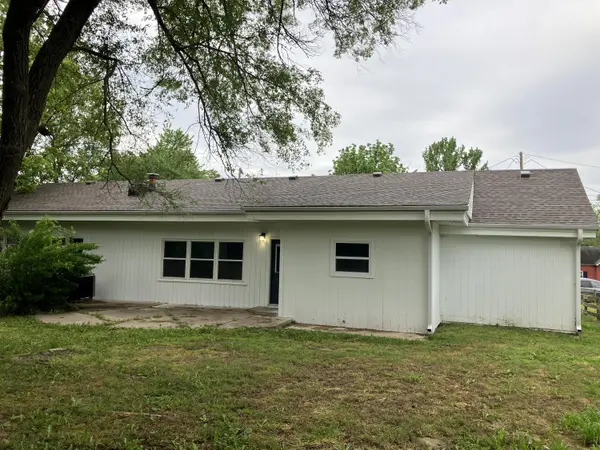 509 E Freeman Street, Bolivar, MO 65613