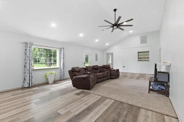86 N Ranch Road, Fair Grove, MO 65648