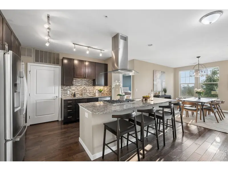 13598 Via Varra #201, Broomfield, CO 80020