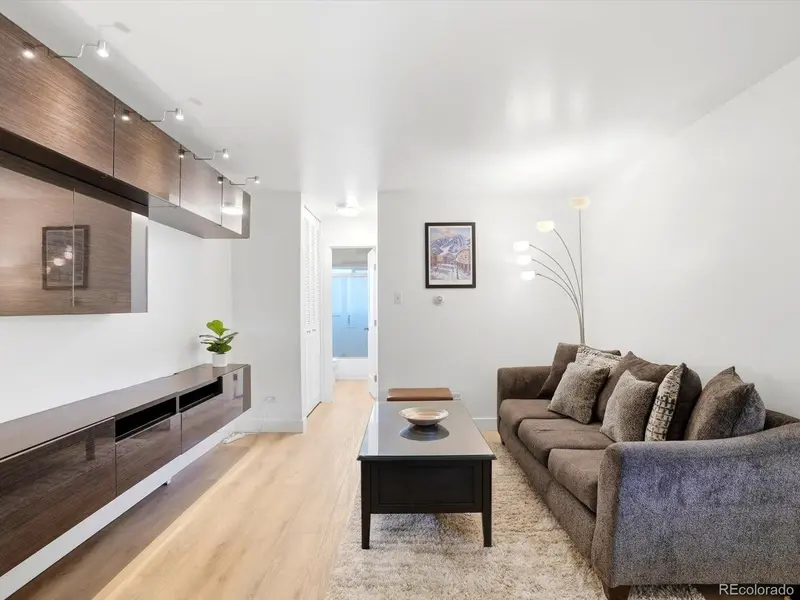 830 20th #209, Boulder, CO 80302