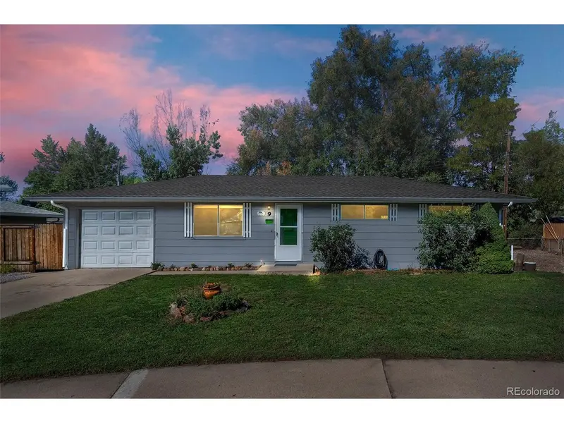 9 Elizabeth, Longmont, CO 80501