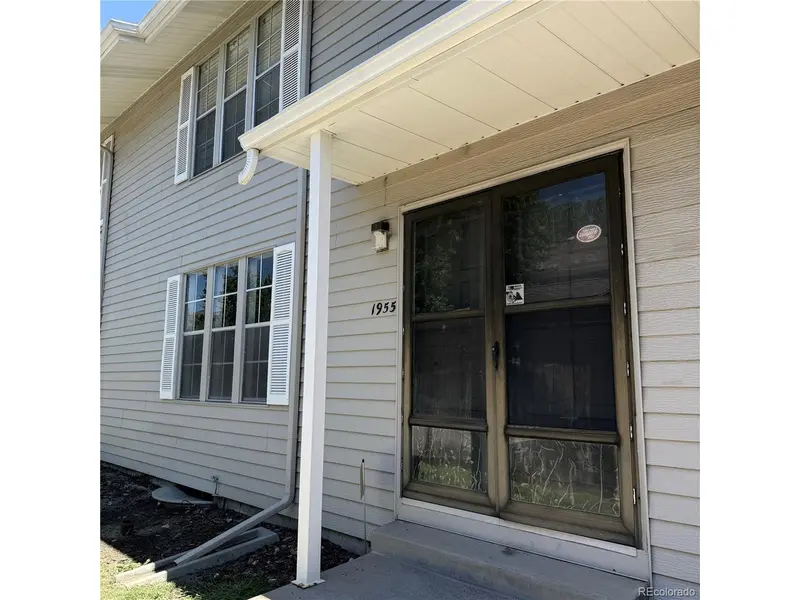 1955 S Oakland, Aurora, CO 80014