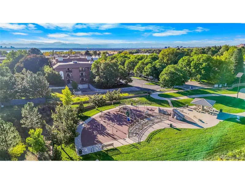 13950 E Oxford #B204, Aurora, CO 80014