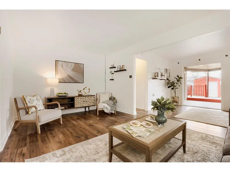 810 Oswego, Aurora, CO 80010