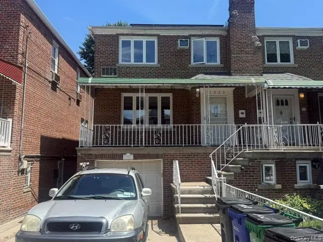 1922 Hering AVE, Bronx, NY 10461