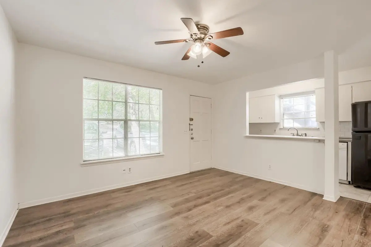 3119 Tom Green ST #2, Austin, TX 78705