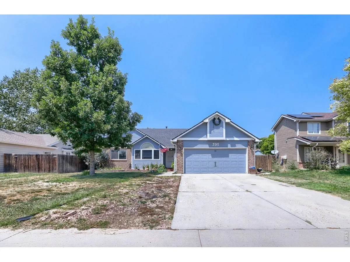 705 Country Acres, Johnstown, CO 80534