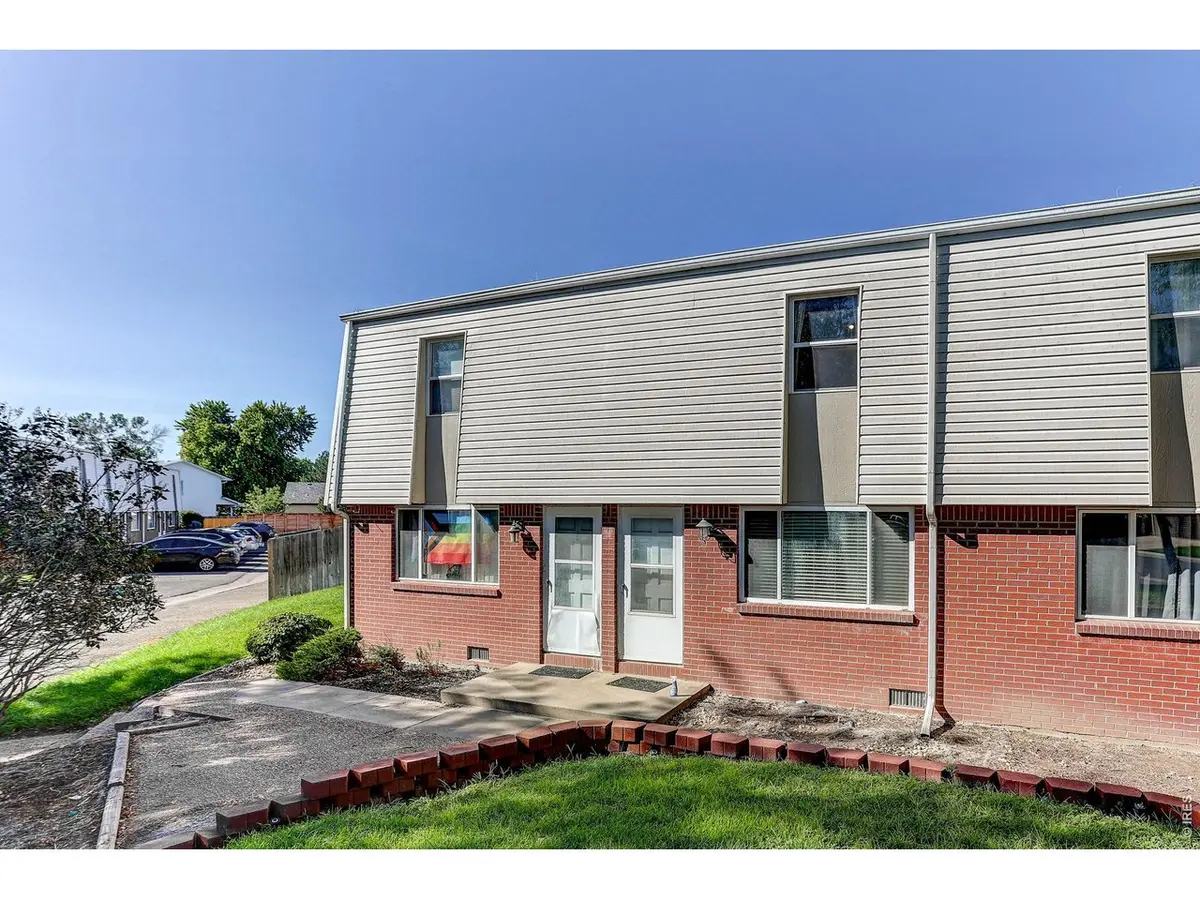 219 Chestnut #C2, Windsor, CO 80550