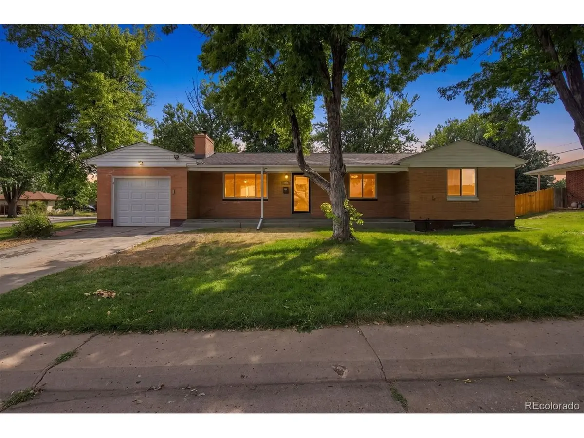 3250 Santa Anita, Englewood, CO 80110