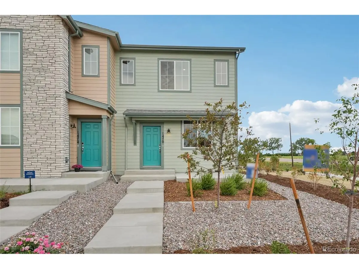 1470 Coral, Longmont, CO 80504