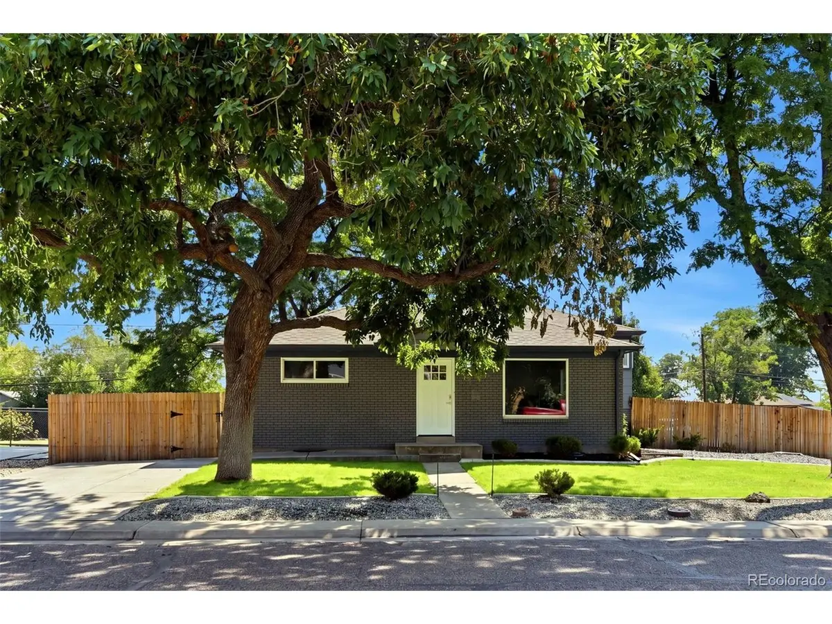 11272 High, Northglenn, CO 80233