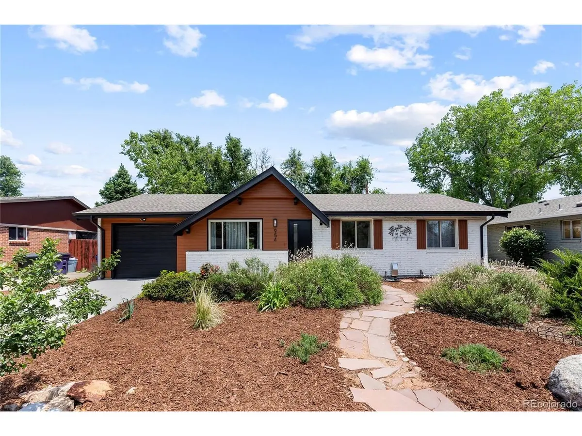 954 S Ivy, Denver, CO 80224