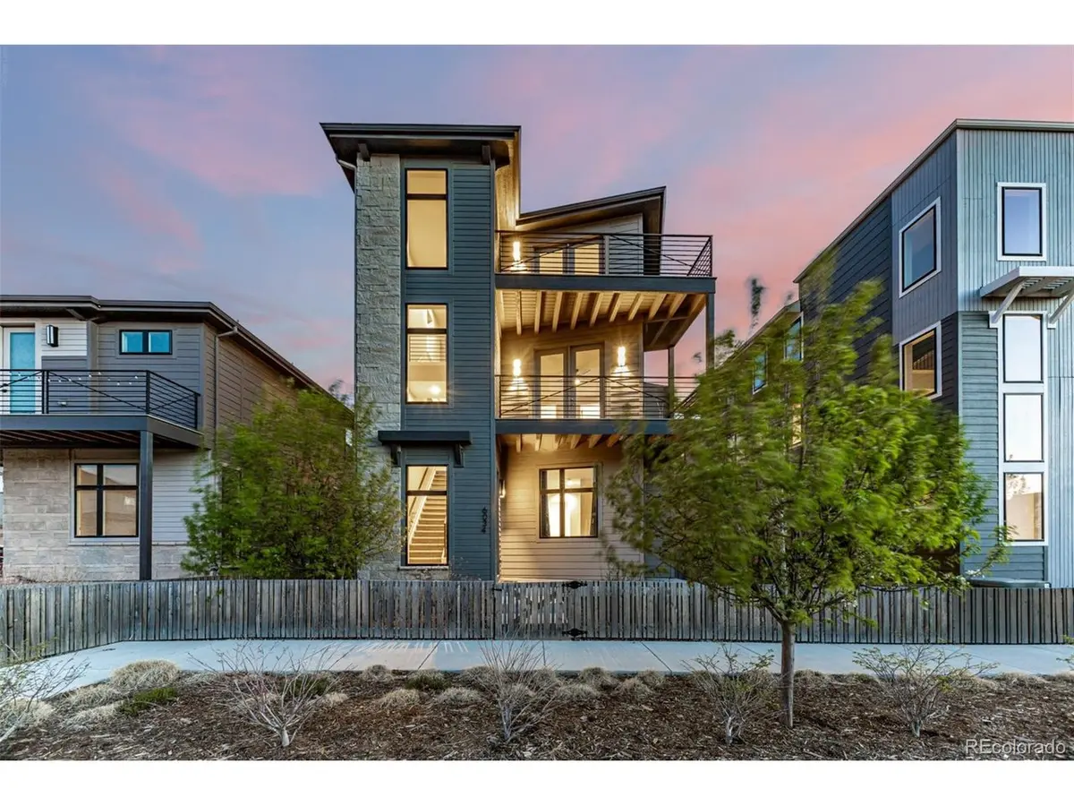 6034 N Nepal, Aurora, CO 80019