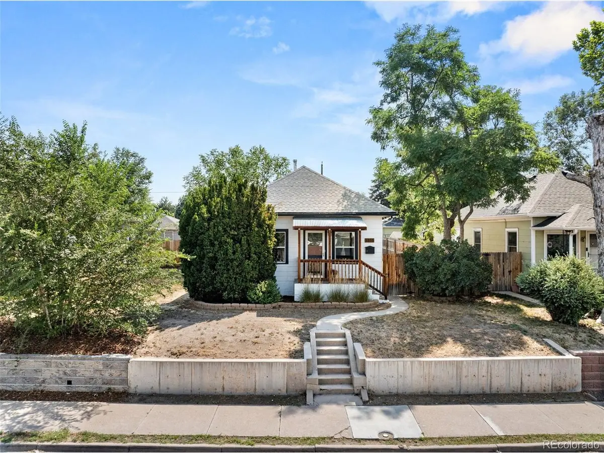 3326 S Logan, Englewood, CO 80113