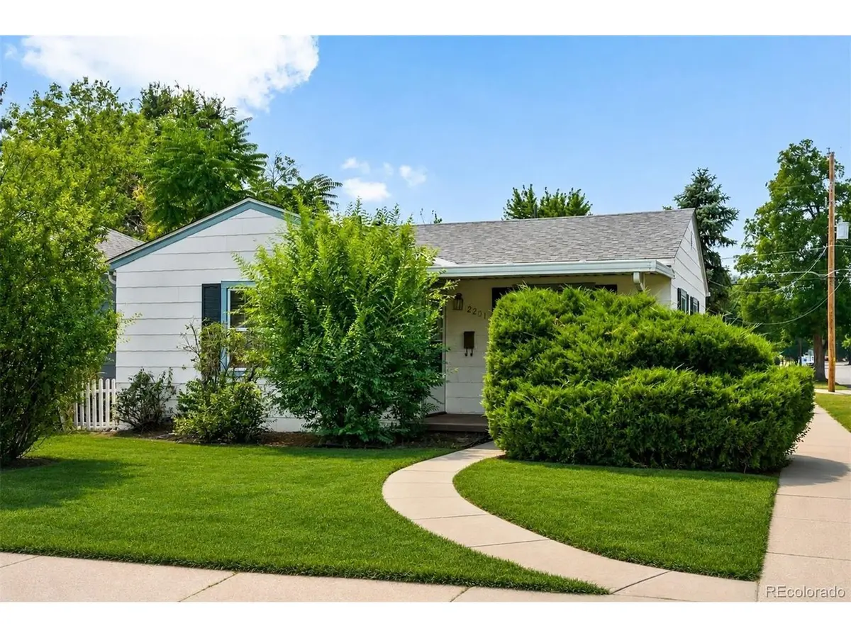 2201 S Franklin, Denver, CO 80210