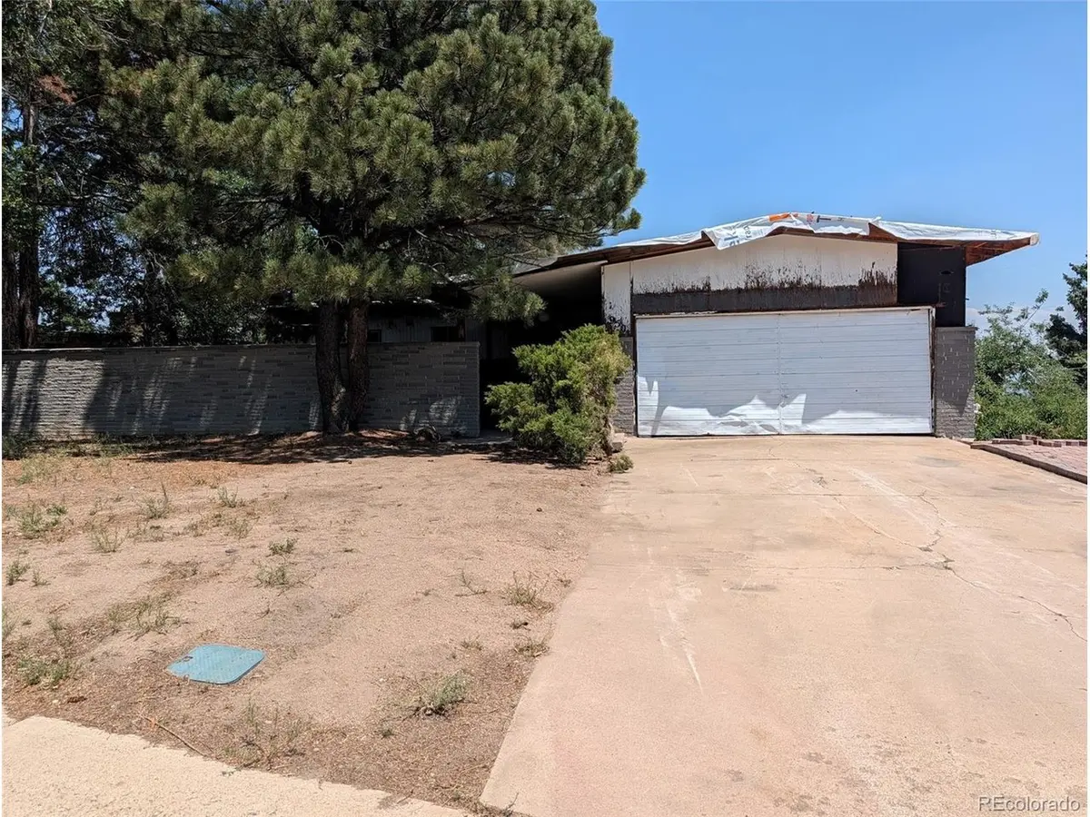 950 S Foothill, Denver, CO 80228