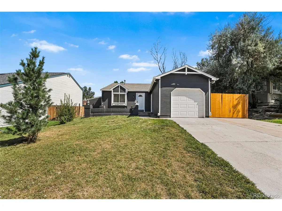 4832 S Genoa, Centennial, CO 80015