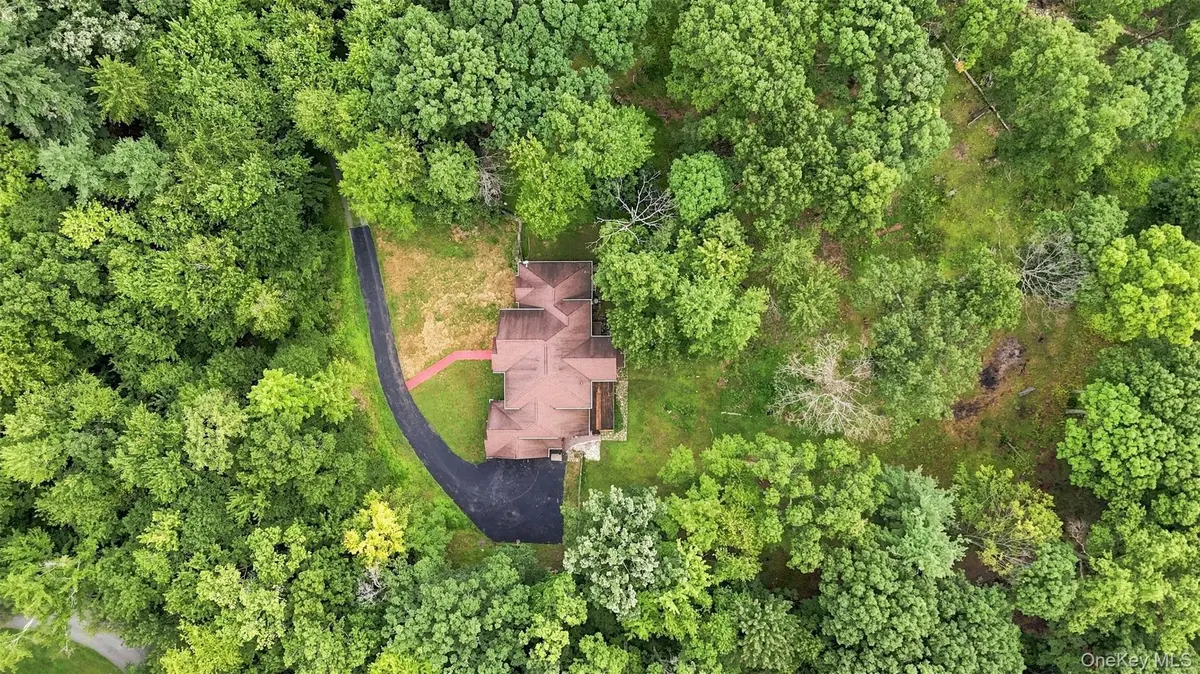 39 Jacob Rumph CT, Montgomery, NY 12549
