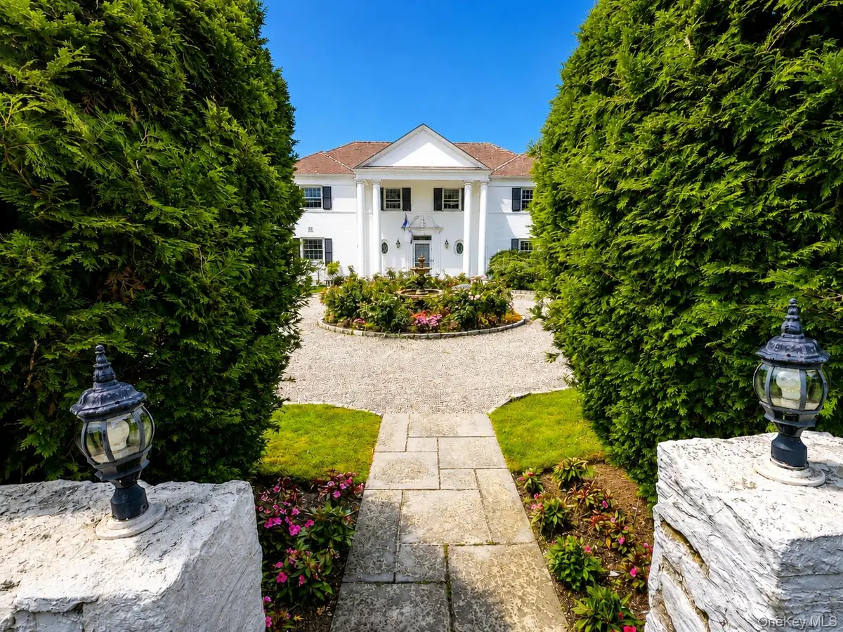 31 Griffen AVE, Scarsdale, NY 10583