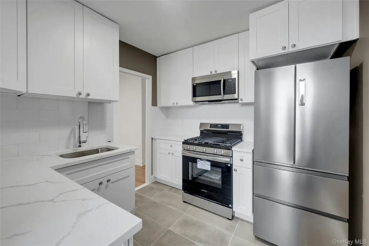 5650 Netherland AVE #3C, Bronx, NY 10471