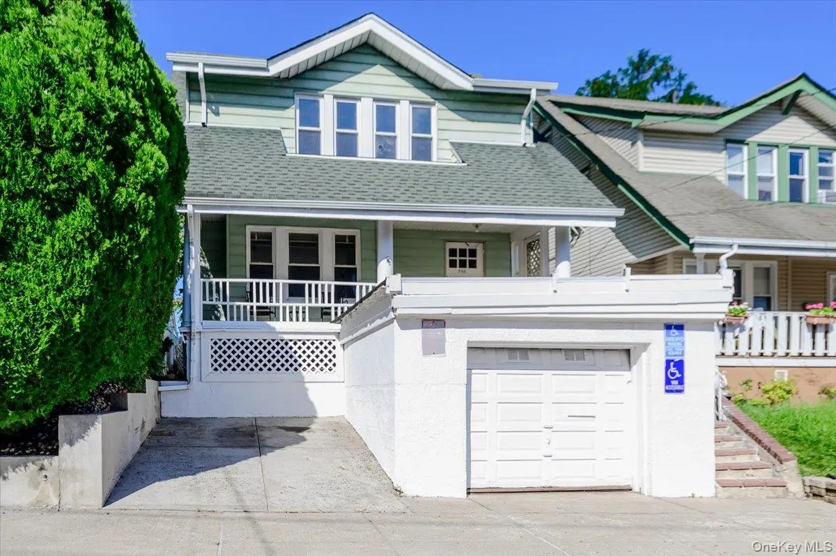 548 Davis AVE, Staten Island, NY 10310